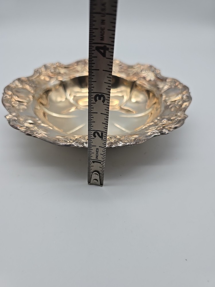 TOWLE - 4022 Brilliant Silver EP Electro Plated Rose Pattern Bowl 7.5" Diameter