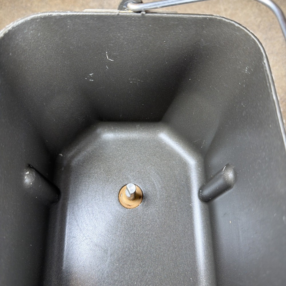 Breadman Bread Maker Machine Replacement Dual Pan w/ 2 Paddles Model TR810