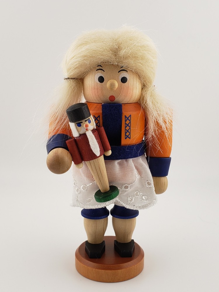 Christian Ulbricht Nutcracker Clara 32-723