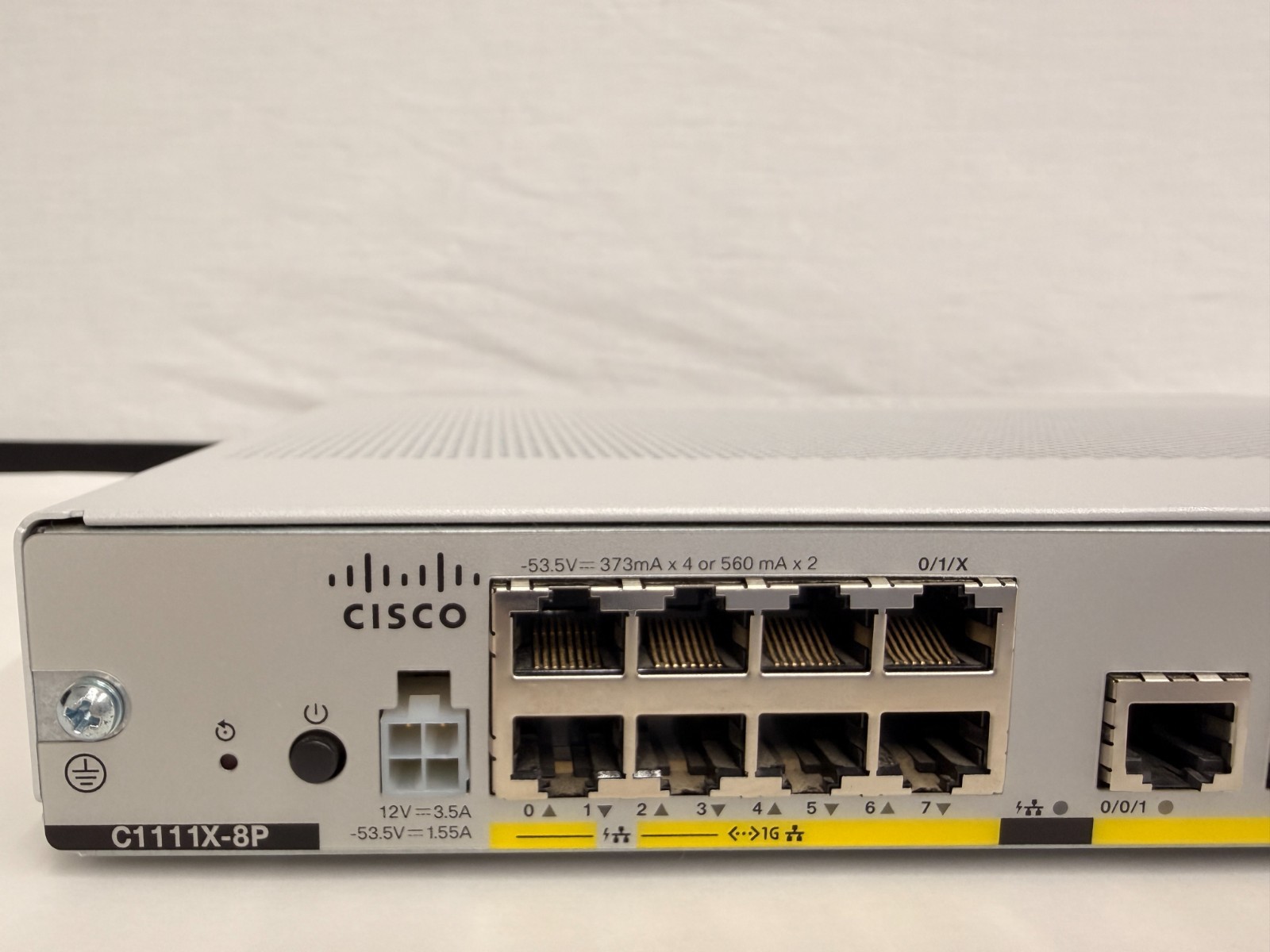 Cisco ISR C1111X-8P ISR 1100 8 Ports Gigabit Ethernet Integrated Services Router