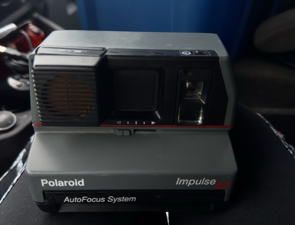 Polaroid Impulse AF AutoFocus System Vintage Instant Camera Gray
