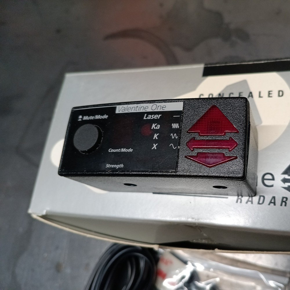 Valentine One V1 Concealed Display. Excellent condition!!