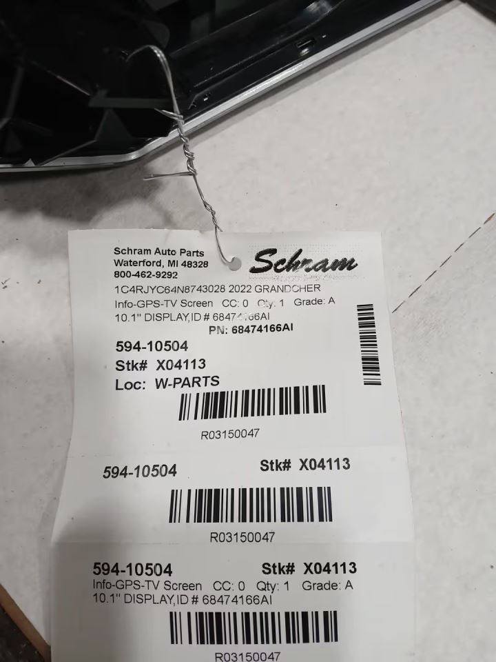 Info-GPS-TV Screen Display Center Console Fits 21-24 GRAND CHEROKEE 3150047