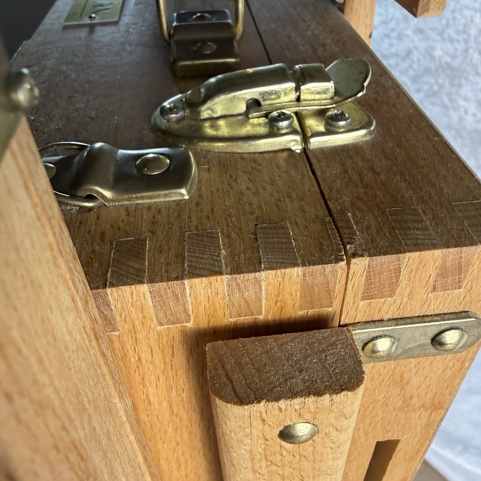 Jullian Paris Full Size French Box Easel European Beechwood