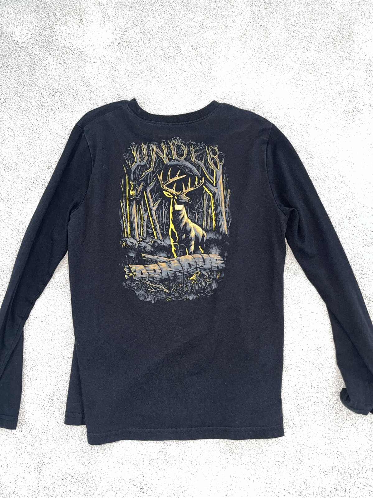 UNDER ARMOUR LONG SLEEVE T SHIRT JUNIOR MEDIUM