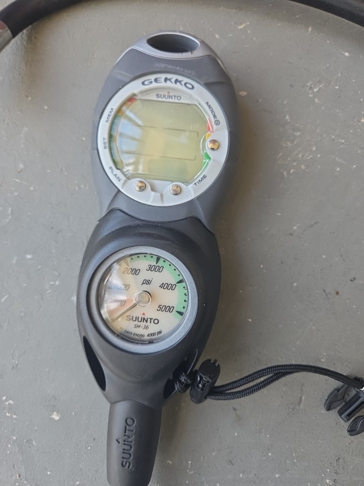 Sunto gekko air / nitrox computer Untested