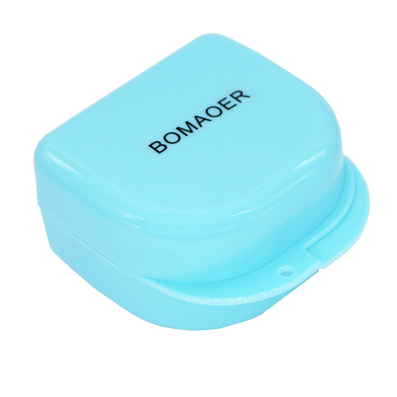 Green Retainer Case - Protective Storage for Mouthguards Dentures Aligners