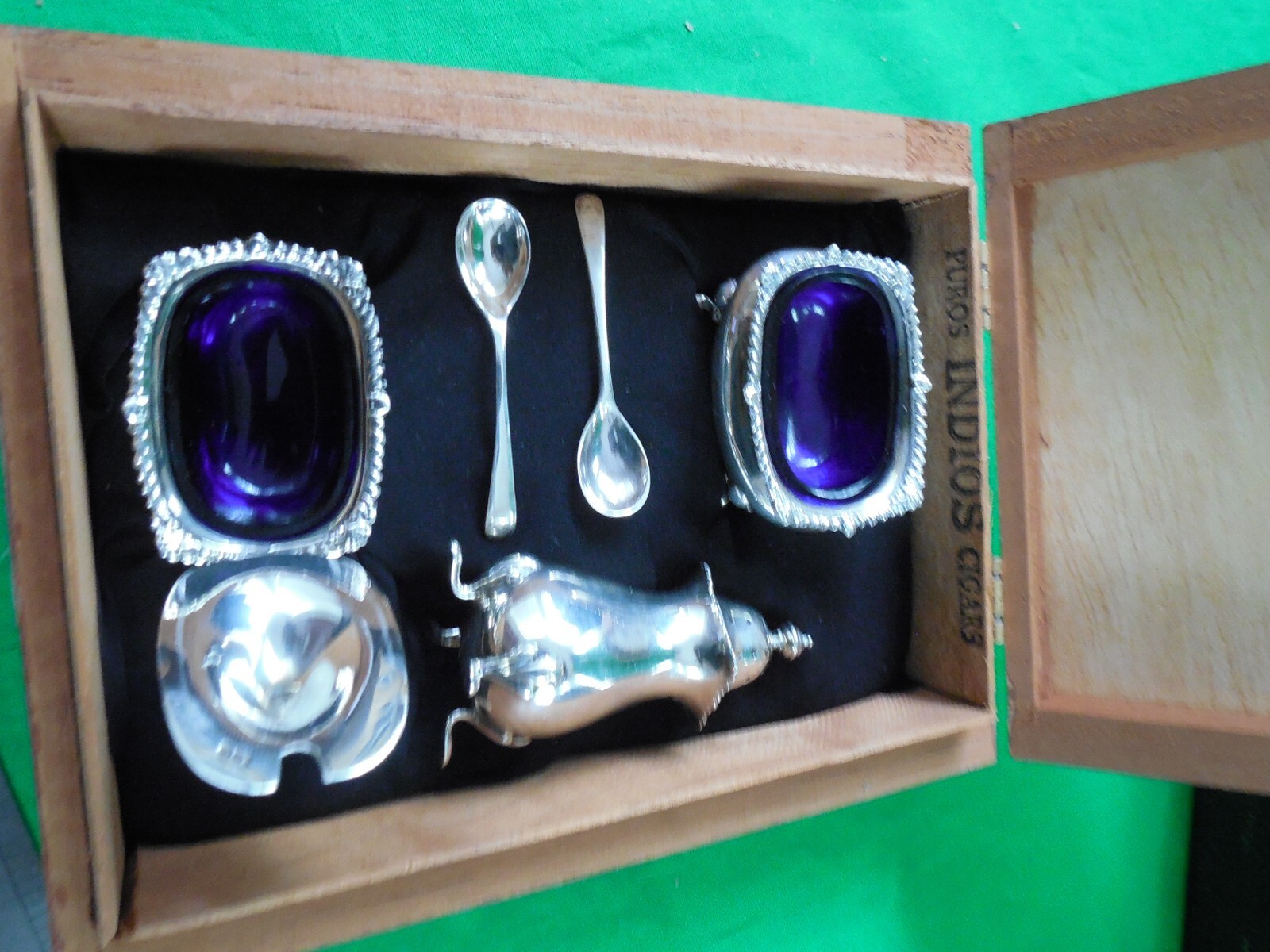 Mappin & Webb Sterling Silver Condiment Set in Cigar Box ~
