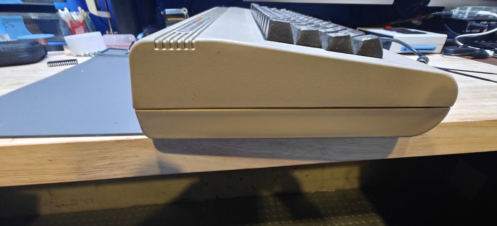 Commodore 64 C64 Breadbin Computer System TESTED READ