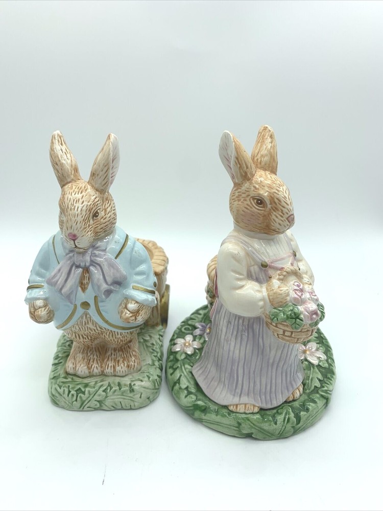 VTG Pair Avon Springtime Collection Easter Bunny Rabbit Ceramic Egg Holders