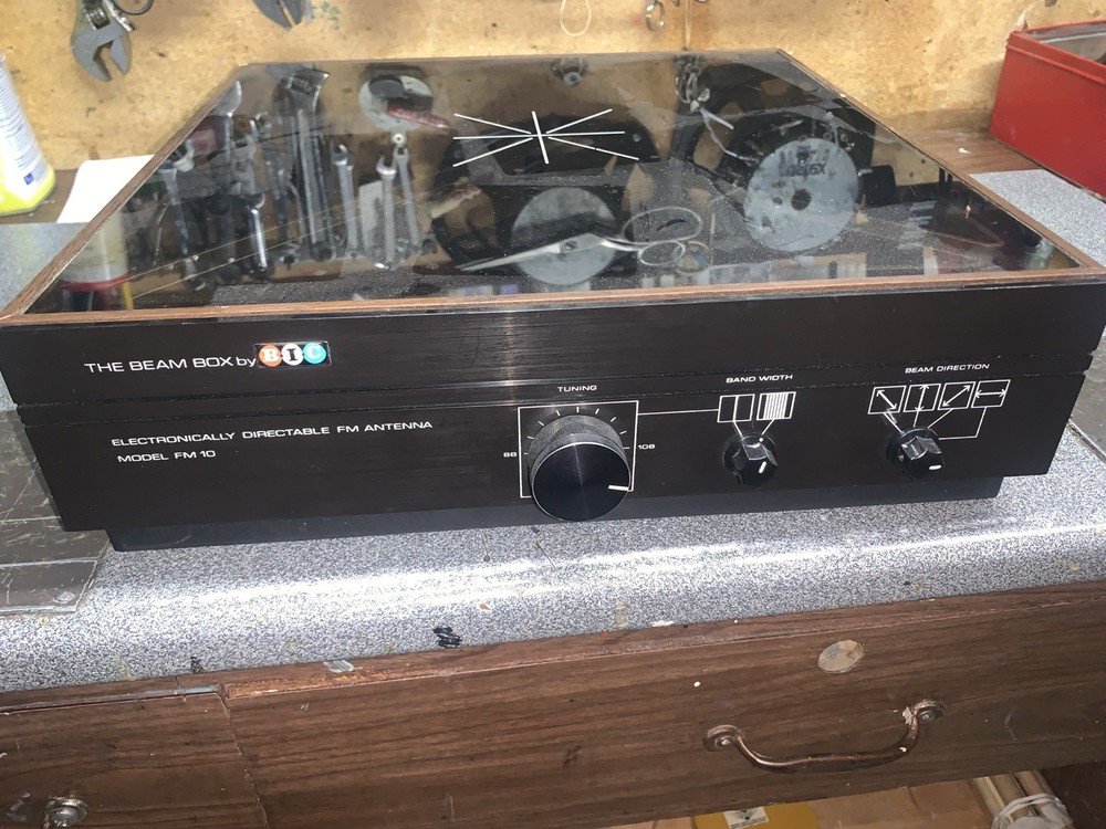 BIC FM-10 Tunable Antenna