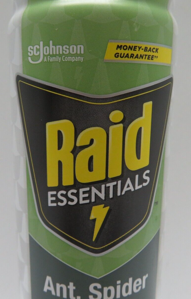 Raid Essentials Ant, Spider & Roach Killer 10 oz.