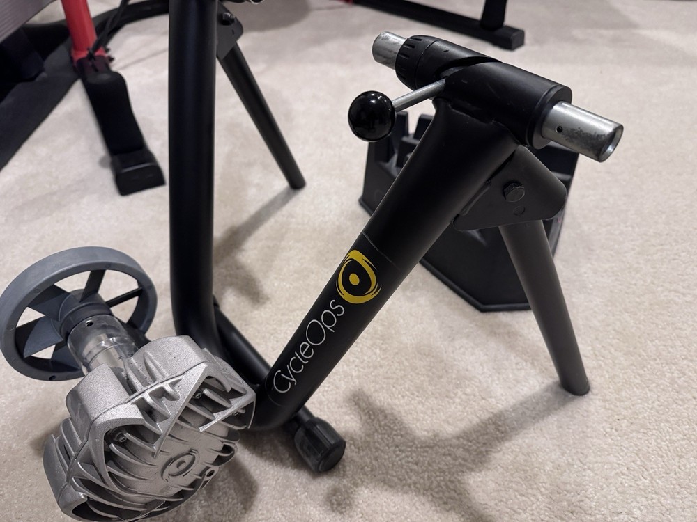 Cycle Ops Fluid 2 Bike trainer - Used