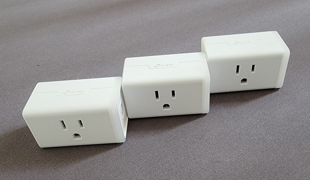 TP-Link HS105 Smart Wi-Fi Plug App-Controlled Type A White Indoor 3 Pack