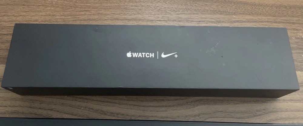 Apple Watch NIKE (BOX ONLY)