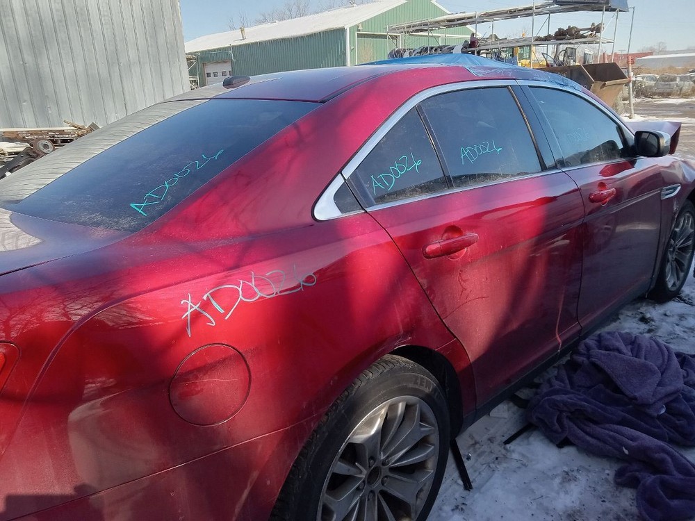 Camera/Projector Camera Decklid Mounted Fits 13-19 TAURUS 925401