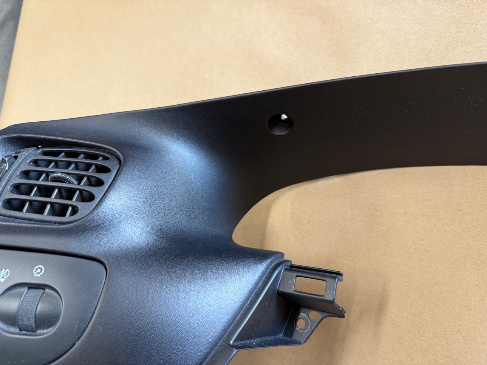 1999-2004 Ford F-150 SVT Lightning Dash Instrument Cluster Trim Dash Bezel Black