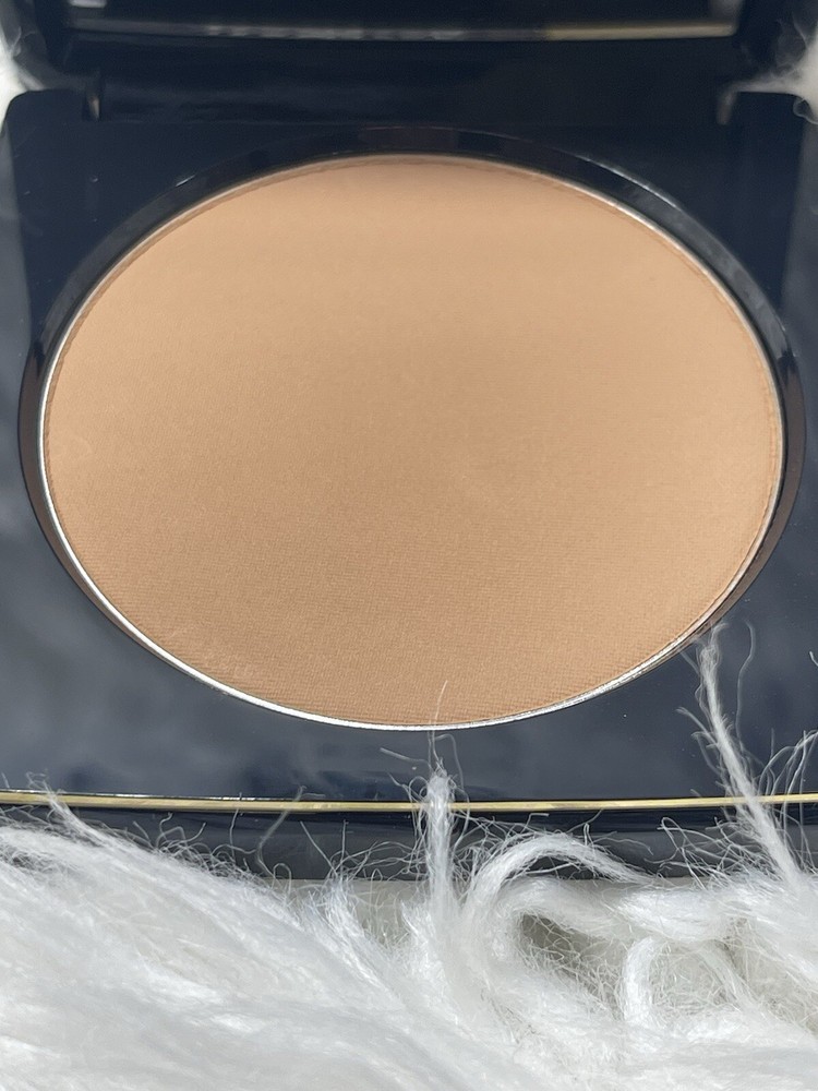 Bobbi Brown Bronzing Powder - # Light  9g