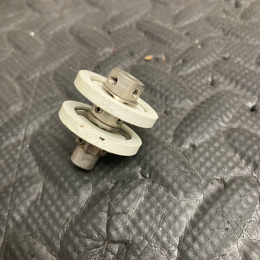 Millen Insulated Coupler for Variable Capacitor 1piece