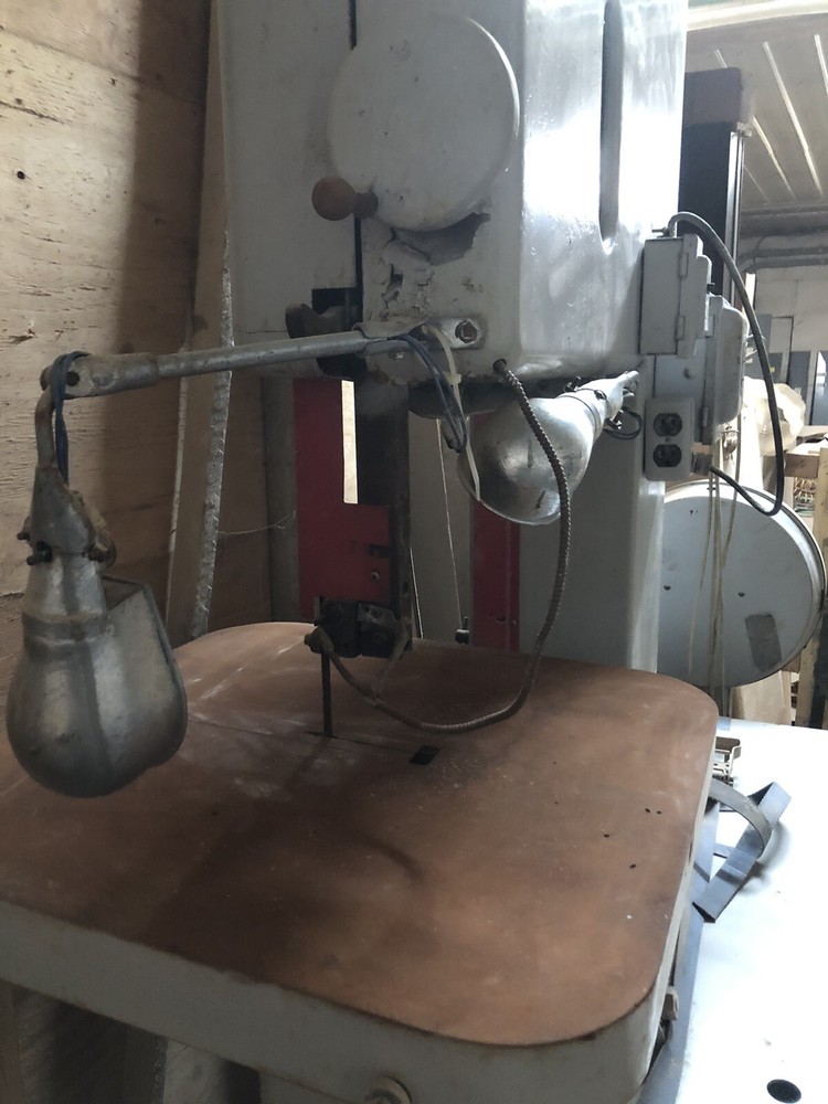 GROB VERTICAL BANDSAW