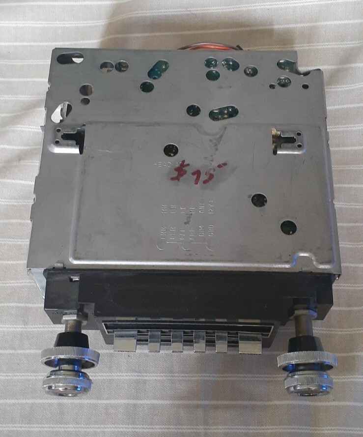 Vintage GM Cadillac Delco OEM AM/FM ETR Radio 20CETR1 16020870, Woodgrain Knobs