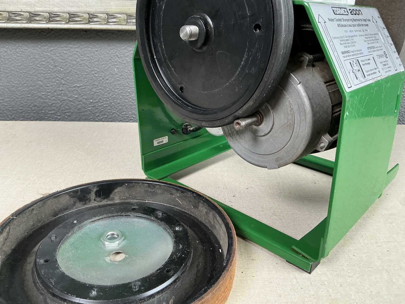 TORMEK Super Grind 2000 Water Cooled Knife Sharpening Machine - Sweden