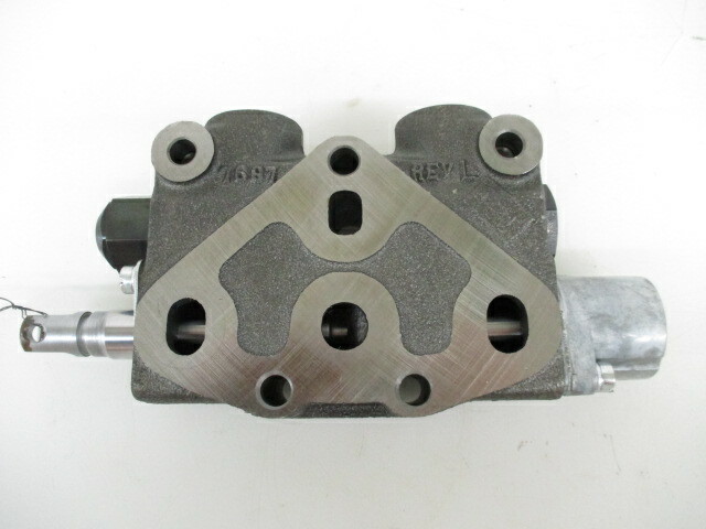 Kubota Valve Slice (70020-00901)