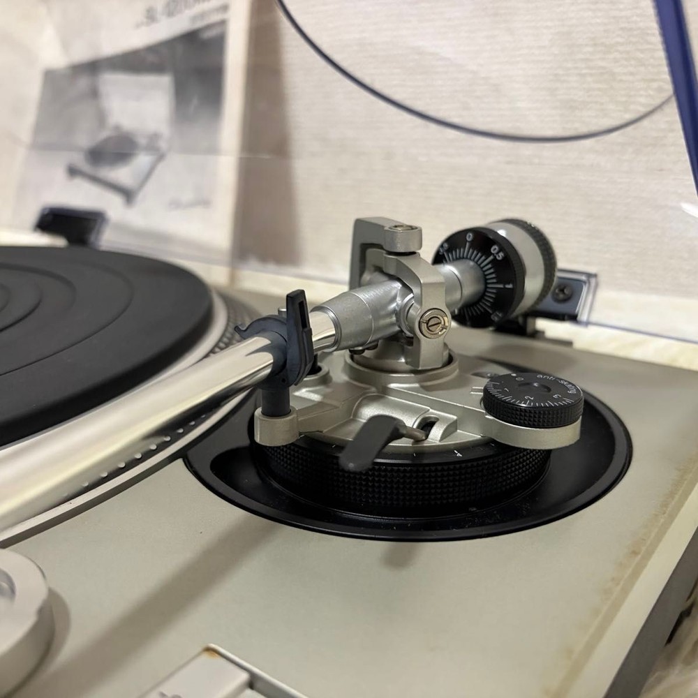 Technics SL-1200MK2-A Direct Drive Turntable Audio-Technica AT33ML MC Fully Work