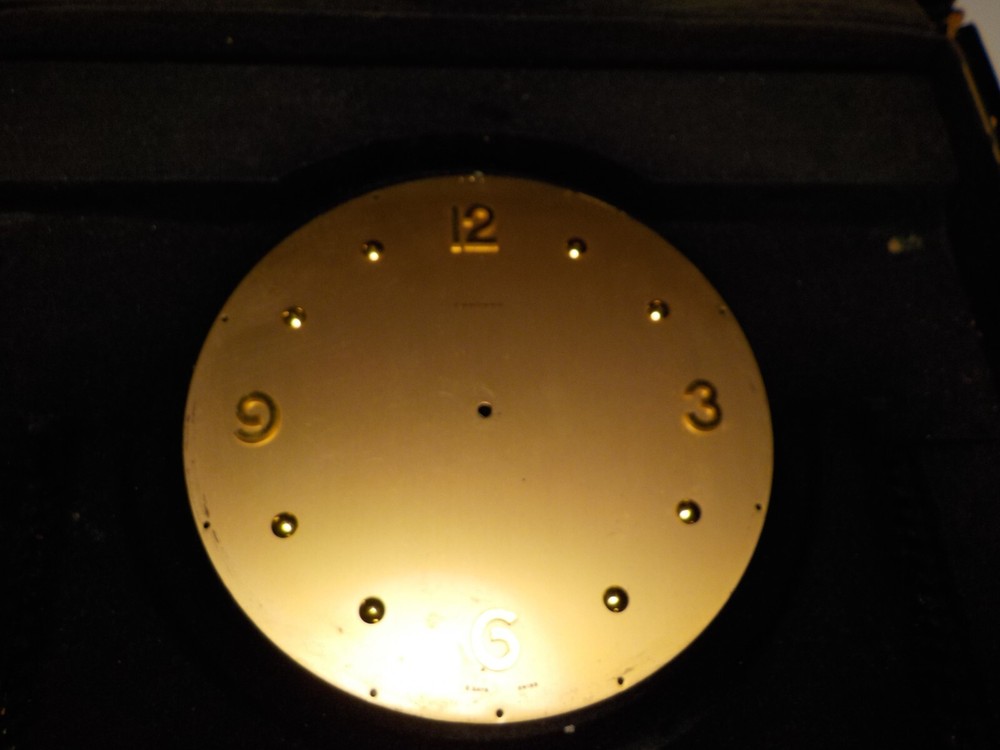 VINTAGE CONCORD SALESMAN SAMPLE CLOCK WITH CASE CLOCKMAKER