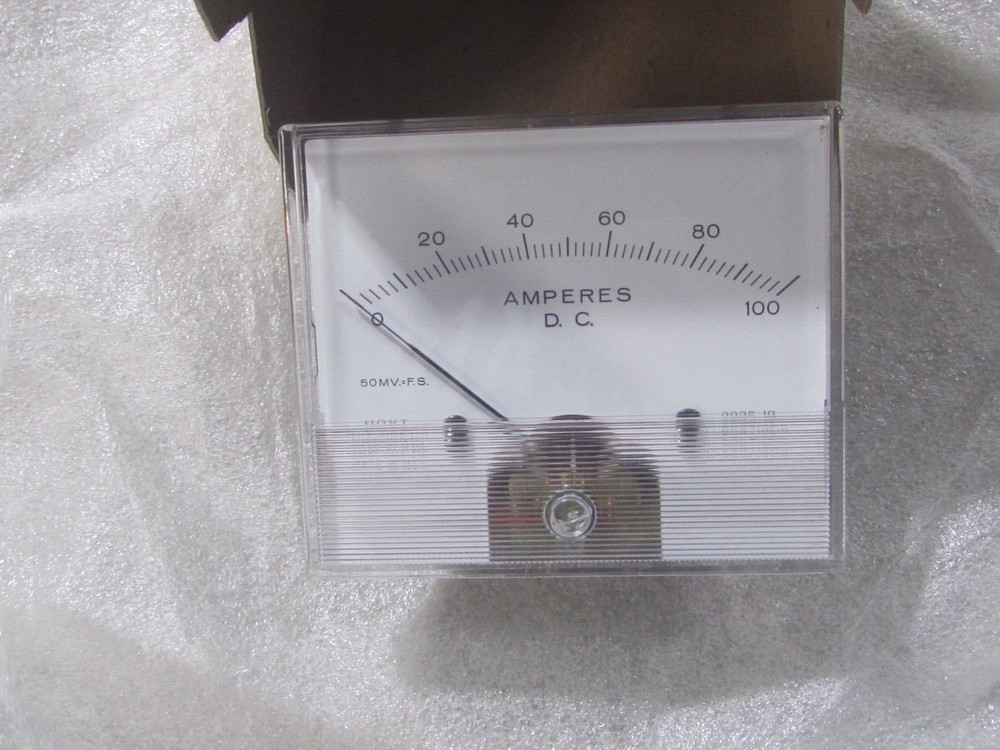 NEW Hoyt 2035 3.5" Rectangular 0-100 DC Amperes Panel Mount Ammeter