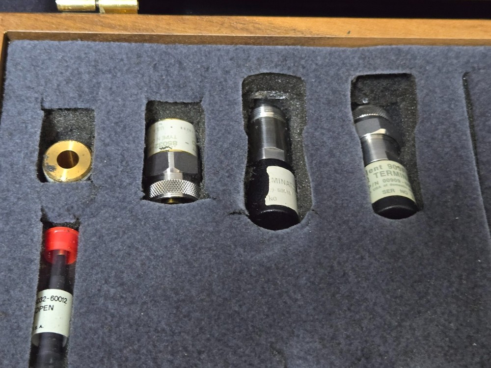 Agilent 85032B : Type N Calibration Kit missing some adapters (0776)