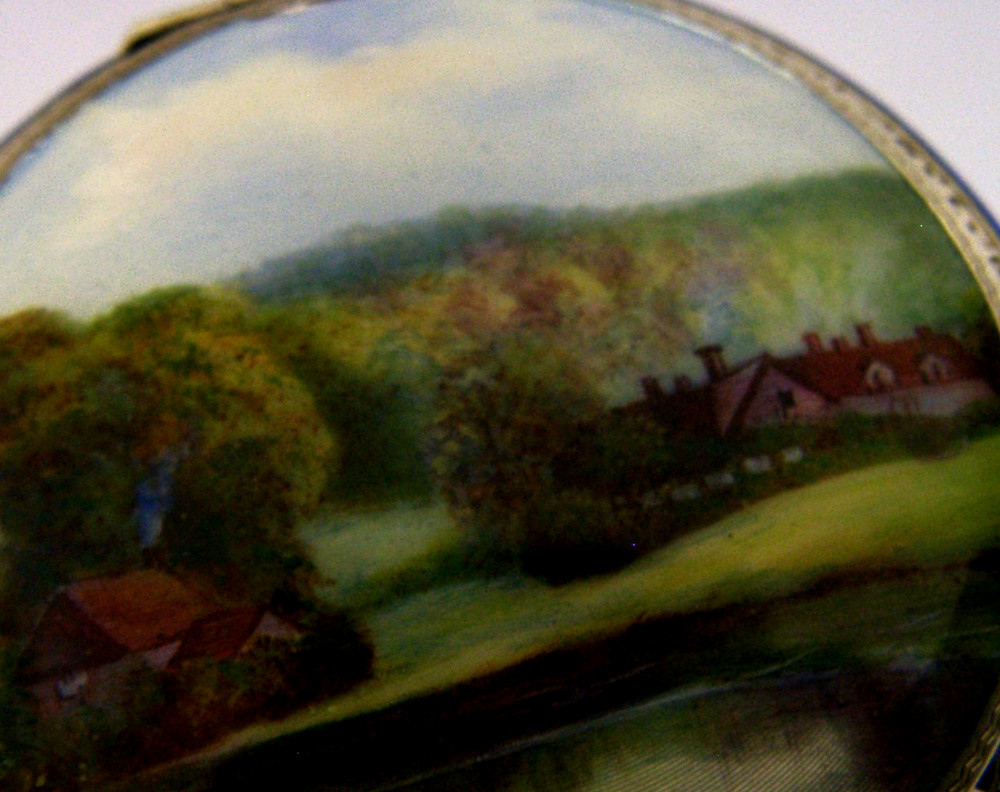 BEAUTIFUL SOLID STERLING SILVER ENAMEL COMPACT BOX 1927 ANTIQUE