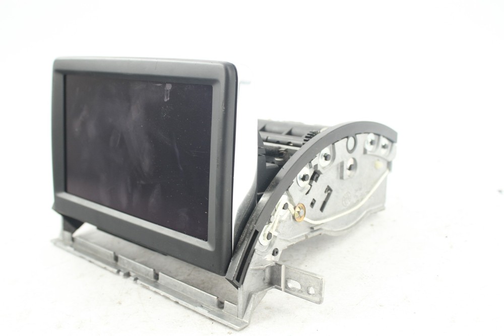 Audi A8 2003-2007 Animated Media Display Screen