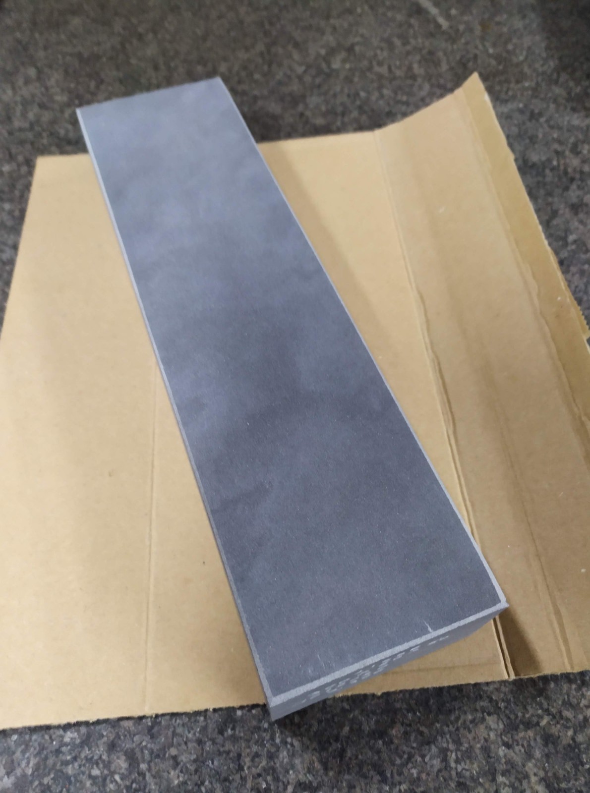 FRENCH Pyrenees NATURAL SHARPENING STONE, LARGE SIZE BIG BLOCK 7.1 lbs RARE !!!!