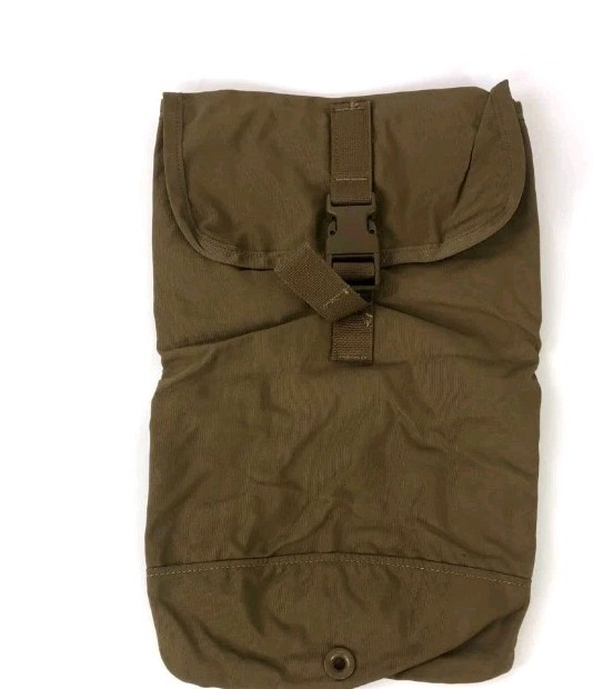 Lot of 2 Hydration Pouch USMC MOLLE II Coyote UsGI Used, Good Cond Sustainment