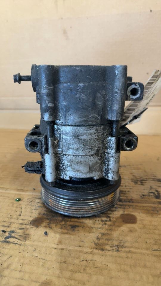 Chassis ECM Multifunction Front Floor Console Fits 05-06 ESCAPE 5947