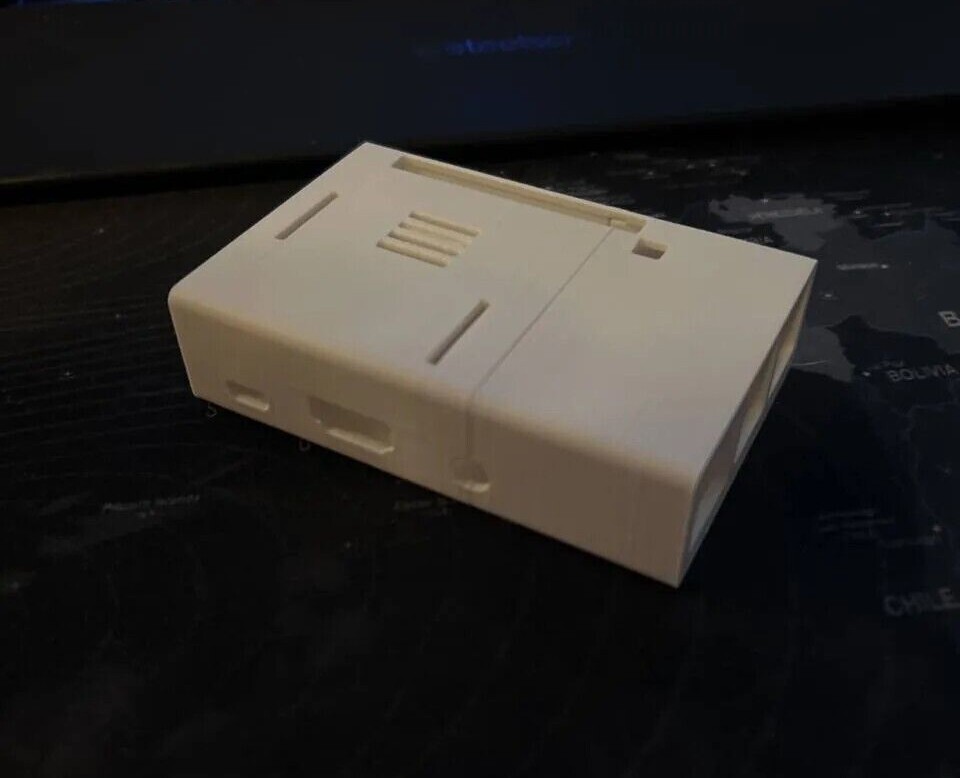 Raspberry Pi 3 Case (White, Black, Mix)