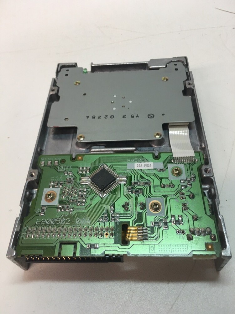 TEAC CORP 193077A3-80 INTERNAL FLOPPY DRIVE