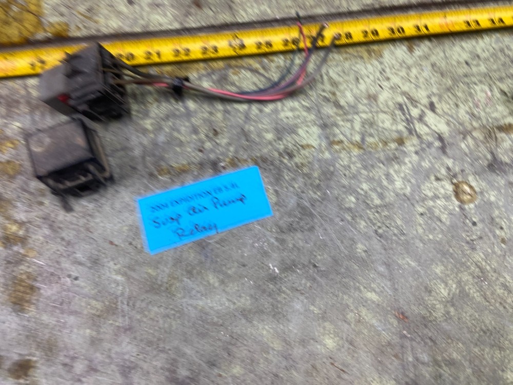 03-06 EXPEDITION SUSPENSION LEVELING PUMP RELAY