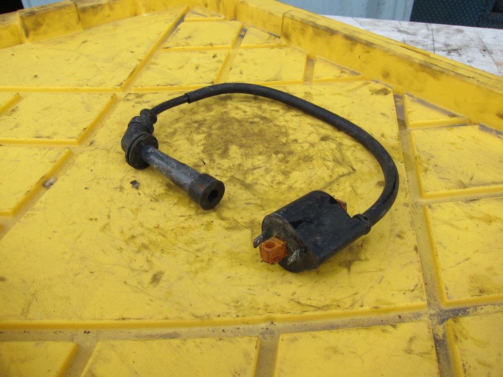 2001 Suzuki SV650 OEM ENGINE COIL
