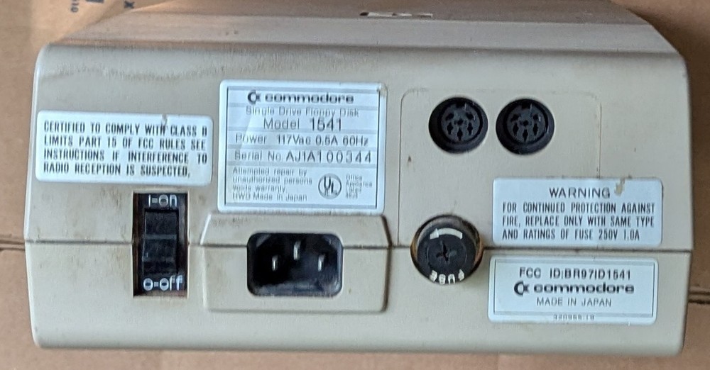 FOR PARTS ONLY? Commodore 1541 Single Floppy Disk Drive Untested Lights Work