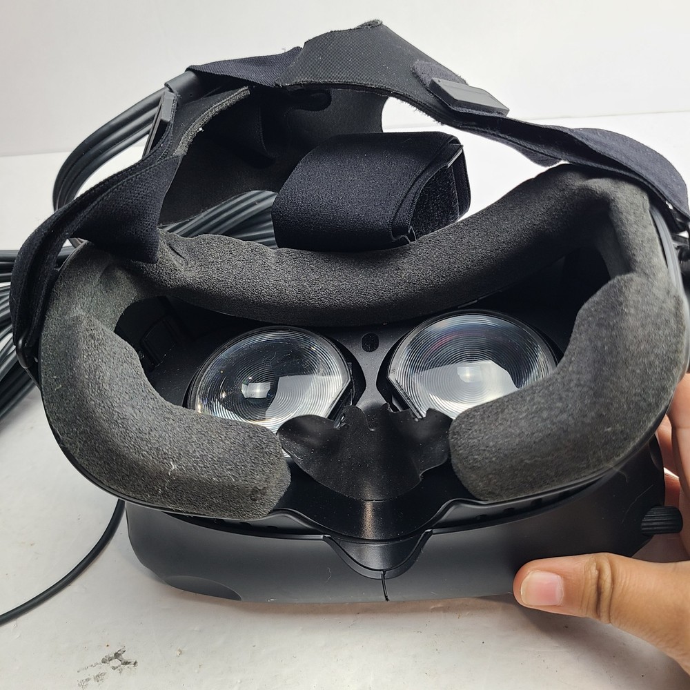 HTC Vive Headset - Virtual Reality (VR) Headset only