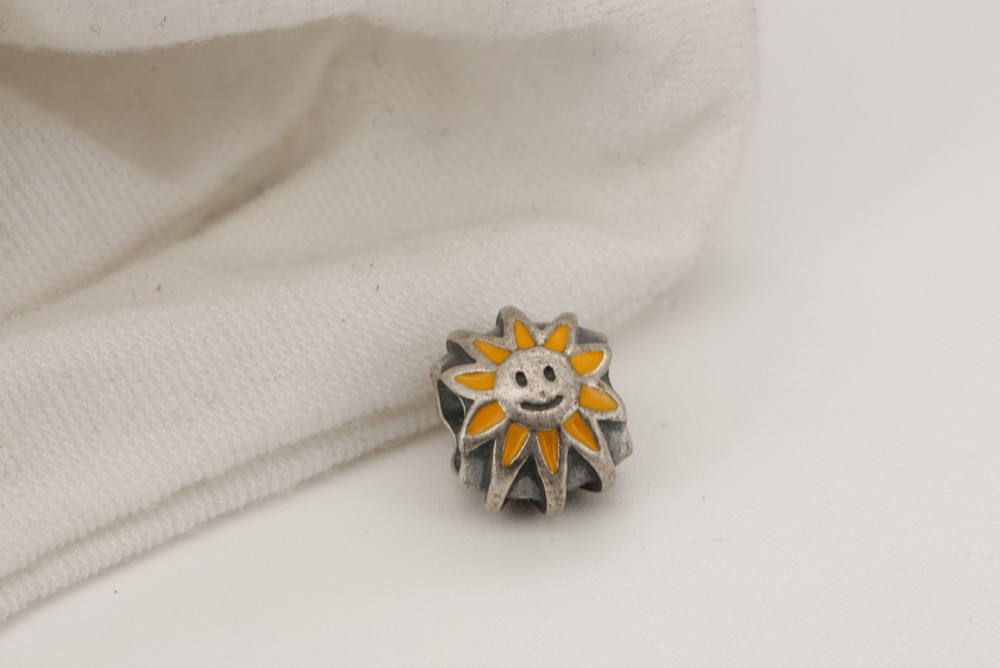 Authentic Retired Pandora Charm Smiling Sun