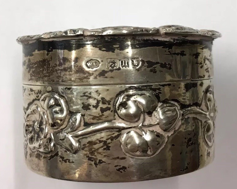 Antique 1908 Comyns & Sons Solid Silver Pill Box Floral Pierced Top
