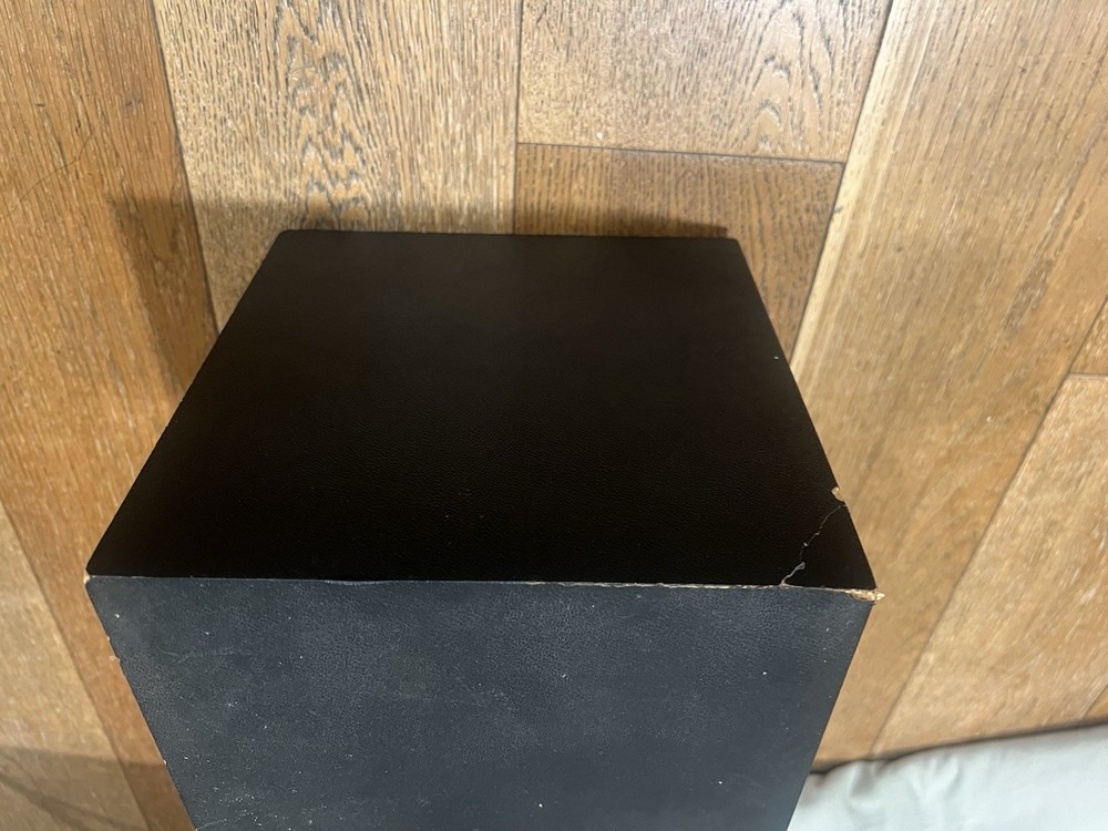 Amco Model VS-220 Vintage Amco Video & Audio Selector, Untested