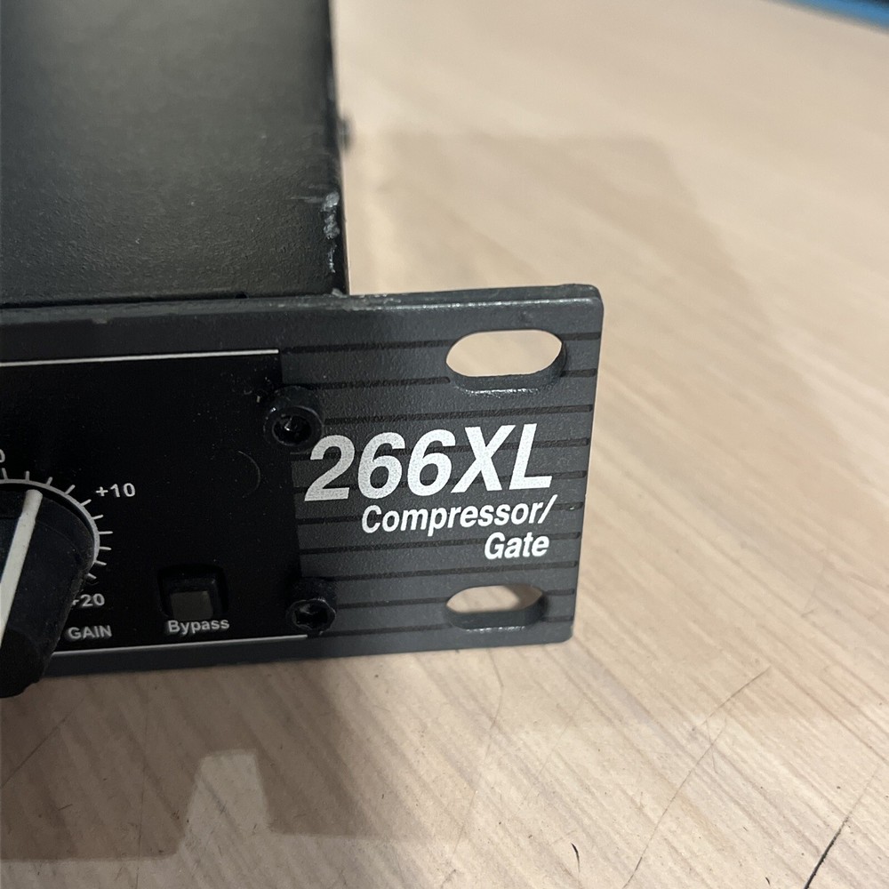 DBX 266XL STEREO COMPRESSOR GATE