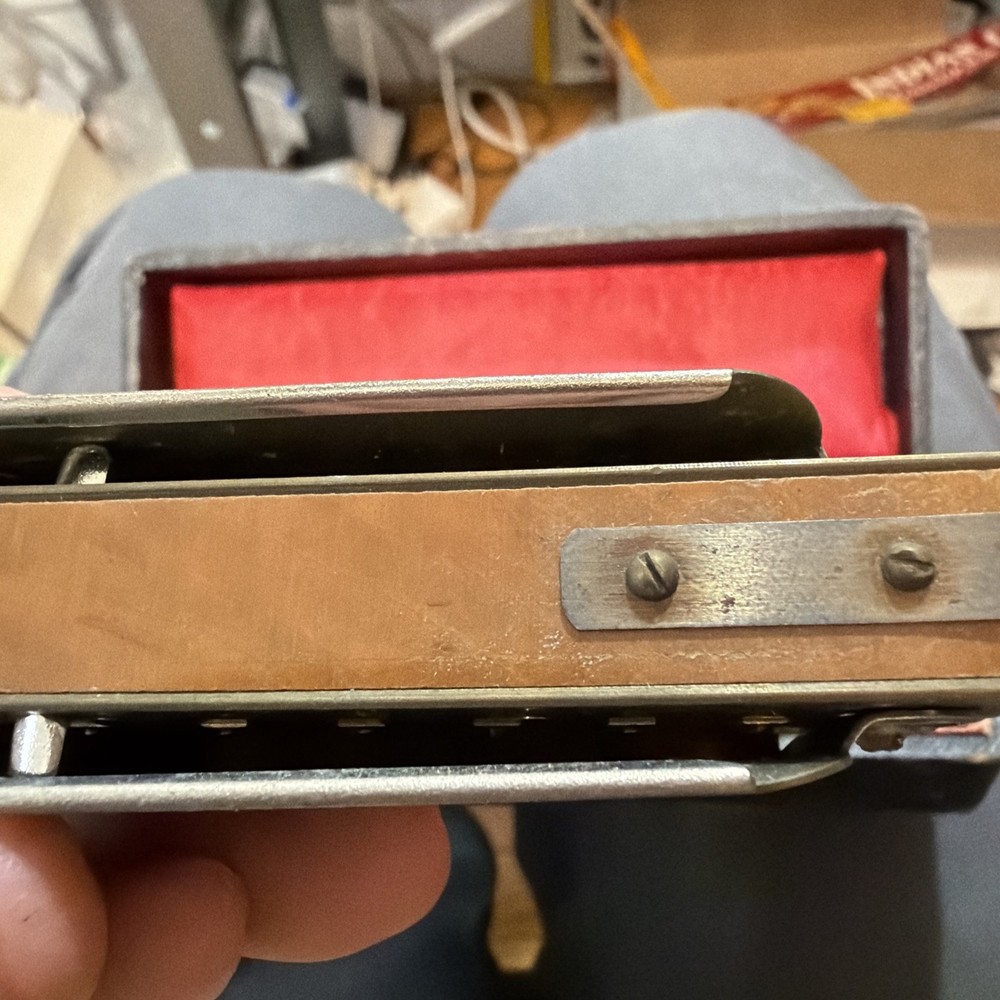 the chromonica Chromatic Harmonica c with case Germany