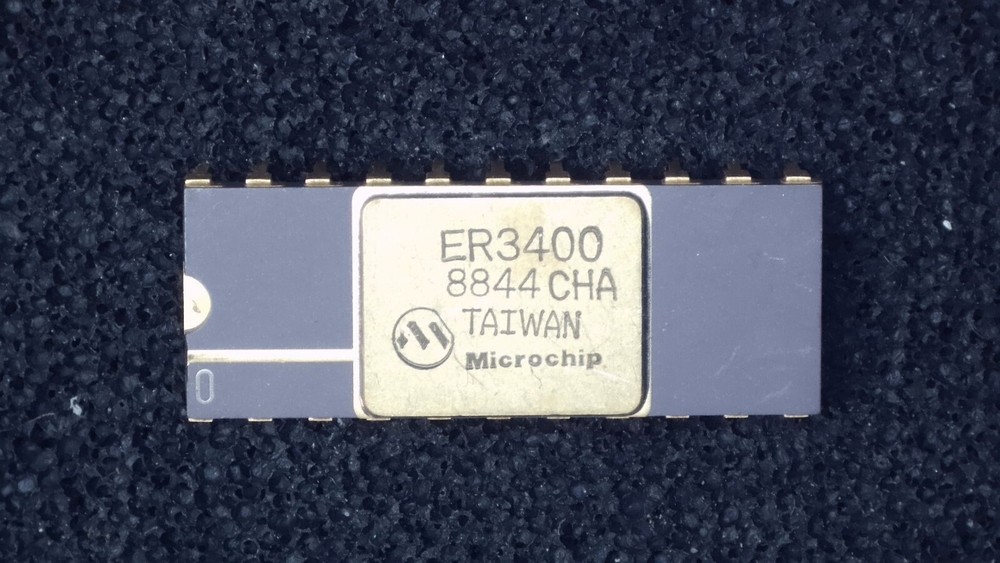 ER3400 Electrically Alterable ROM (EAROM) Memory IC DIP22 - New
