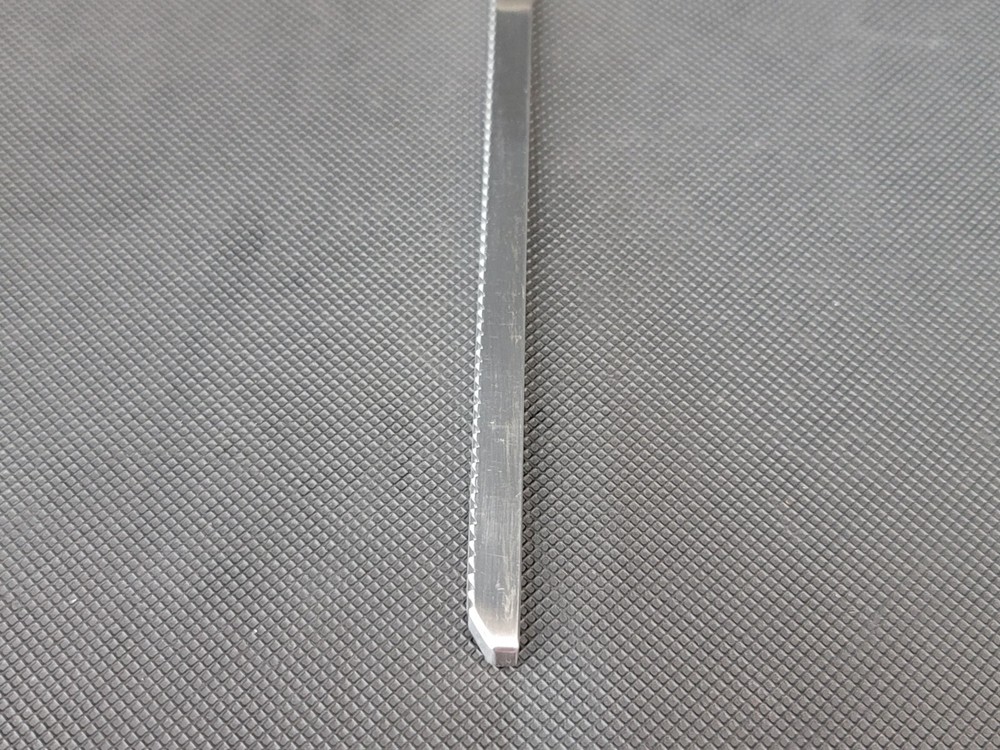 V. Mueller SU2951-80 Retractor Blade