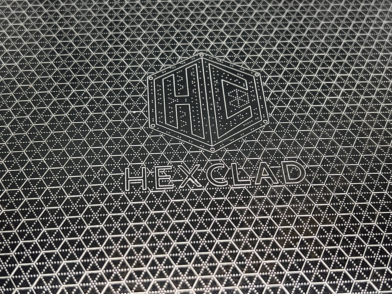 HexClad Hybrid Nonstick 14" Frying Pan, No Lid - Used